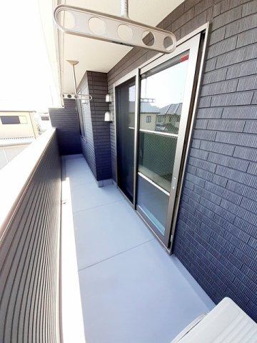 バルコニー　落ち着いた時間を過ごせるバルコニーです