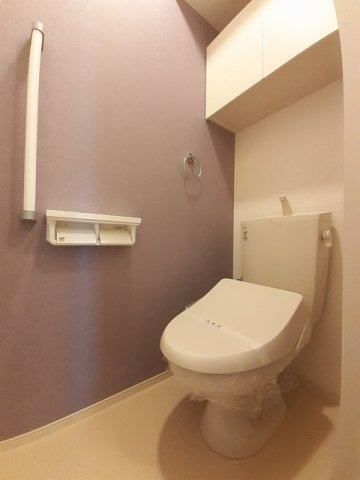 トイレ　シンプルで使いやすいトイレです