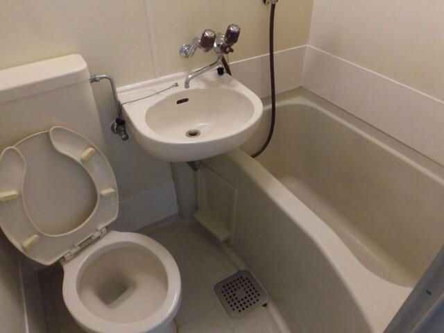 バス・シャワールーム