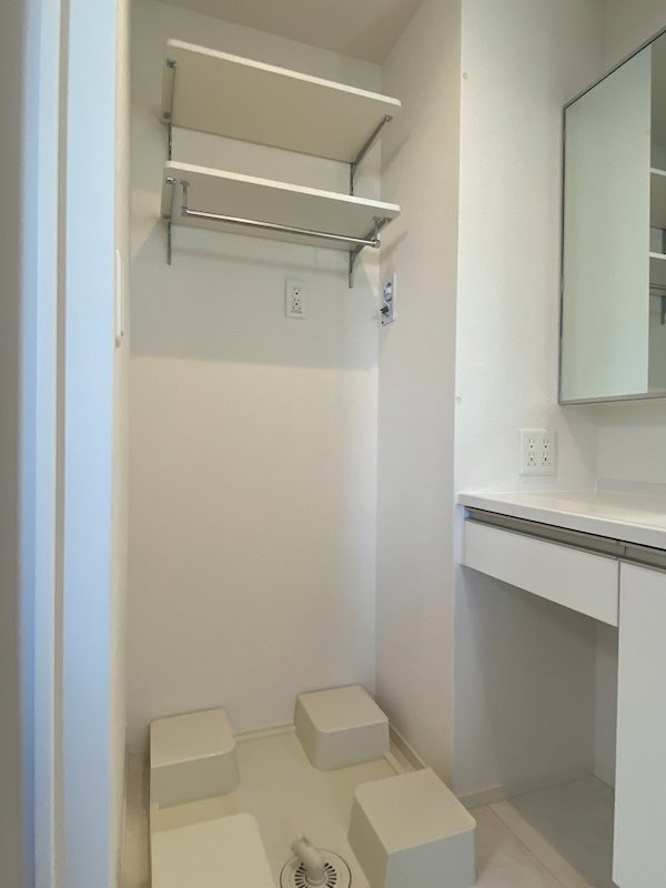 その他　洗濯機置き場