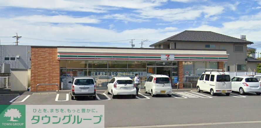 コンビニ　セブンイレブン一宮宮地花池店（コンビニ）まで660m