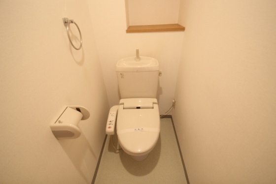 トイレ　※別部屋の写真です