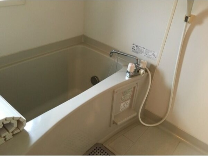 バス・シャワールーム　図面と現状に相違がある場合には現状を優先