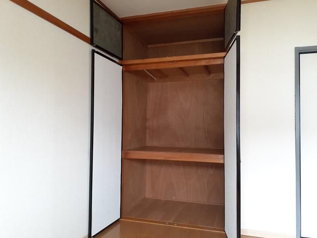収納　別部屋の写真です。現況優先