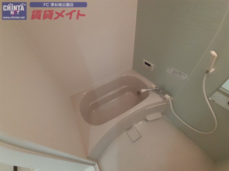 バス・シャワールーム　同物件別室画像