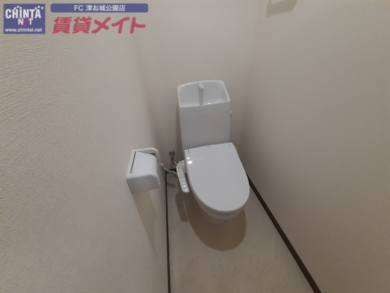 トイレ　同物件別室画像