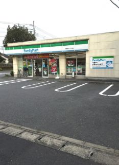 コンビニ　ファミリーマート 川崎坂戸二丁目店（コンビニ）まで96m