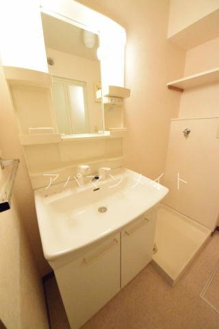 洗面設備　洗面所です