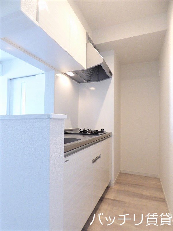 キッチン　同型タイプの為、現状を優先いたします。