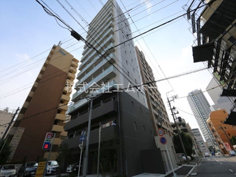 建物外観　外観パース　オートロック　宅配ＢＯＸ完備