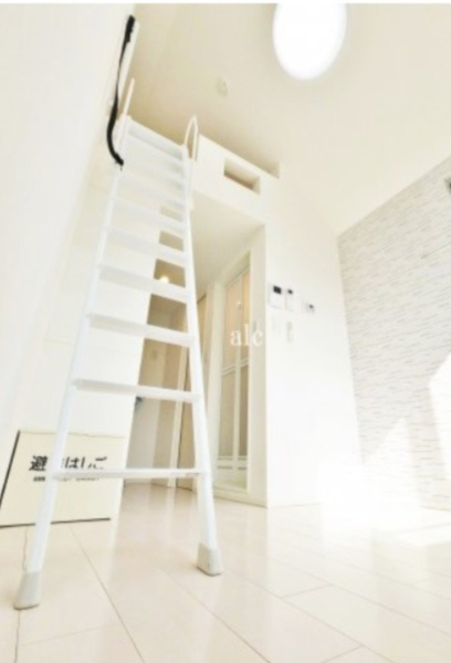 居室・リビング　同仕様