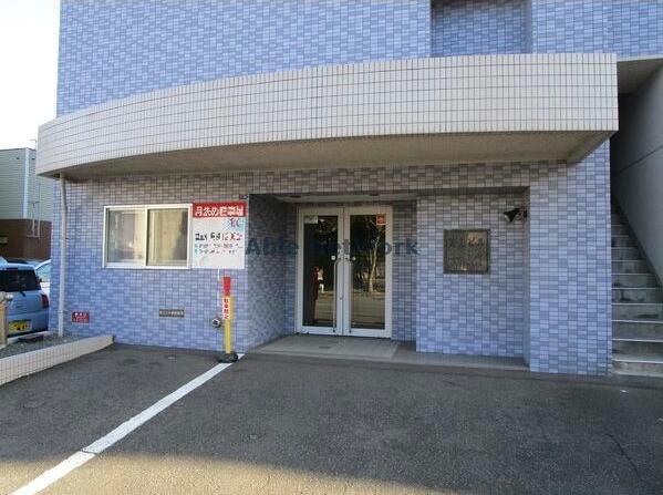 エントランス　エントランス部分