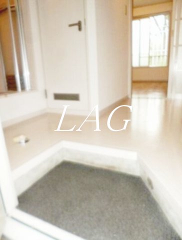 玄関　玄関です。