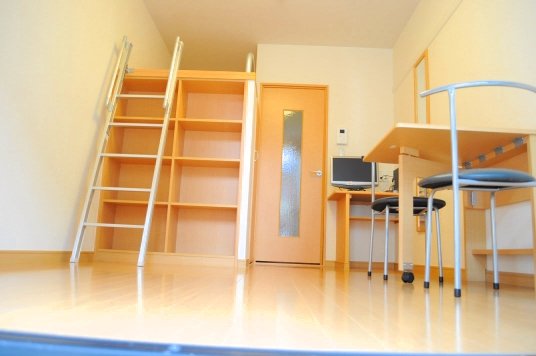 居室・リビング　ゆったりとした居間です