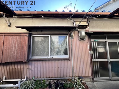 建物外観　敷地内に自転車置き場あります！