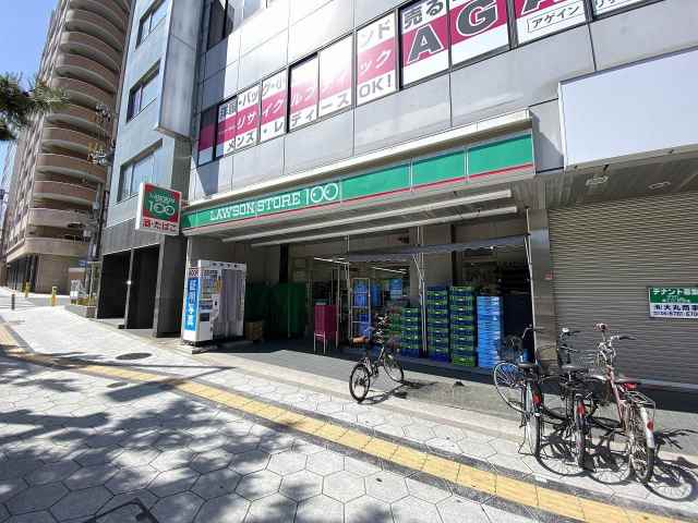 コンビニ　ローソン（コンビニ）まで110m