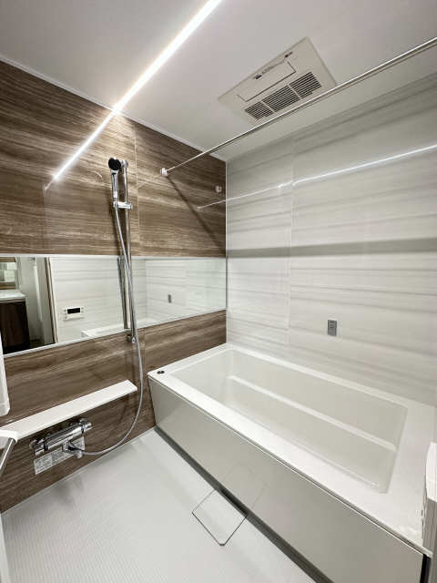 バス・シャワールーム