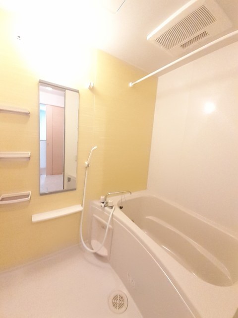 バス・シャワールーム　バス