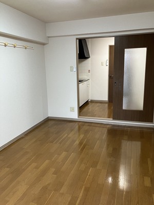 居室・リビング　別号室の写真使用