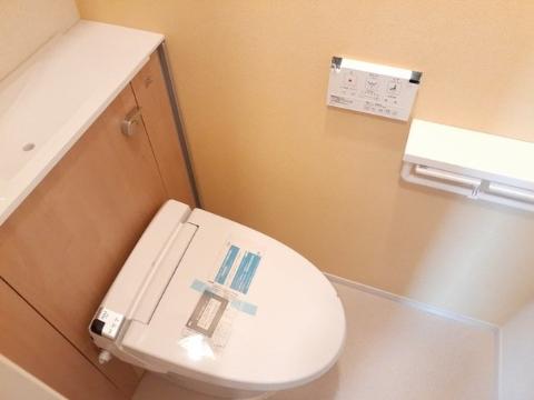 トイレ　トイレ