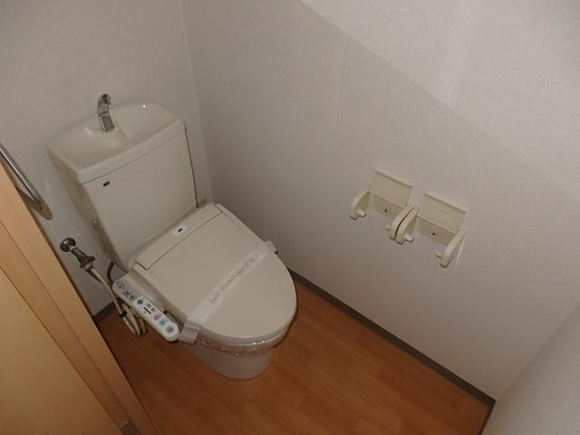 トイレ　シャワー付トイレ