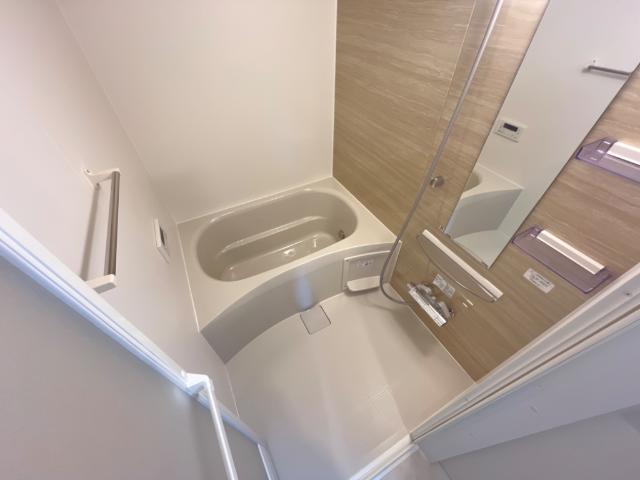 バス・シャワールーム　バス（イメージ）