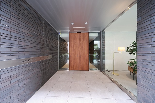 エントランス　エントランス