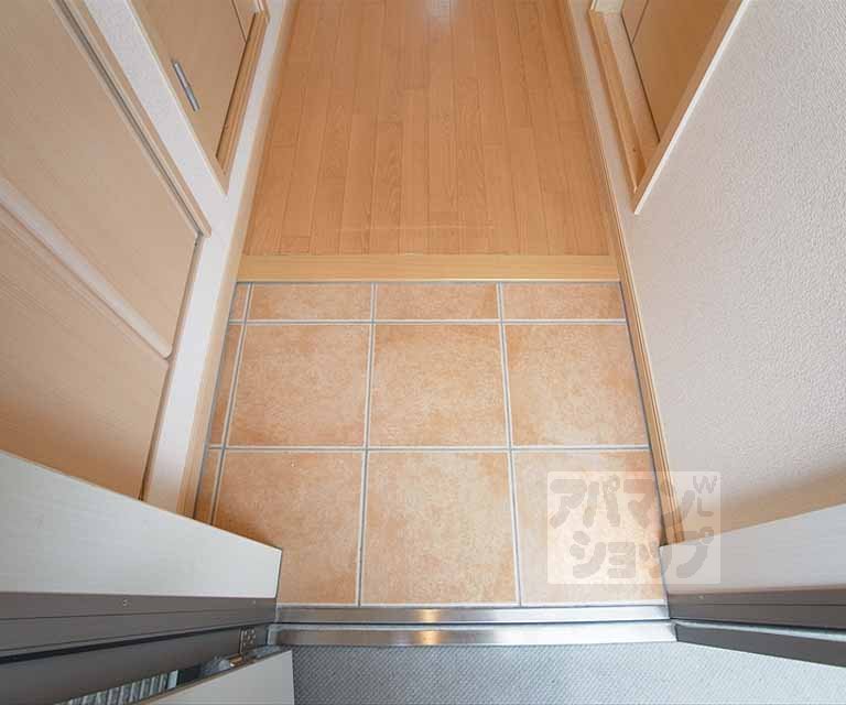 玄関　同ハウスメーカー施工参考写真