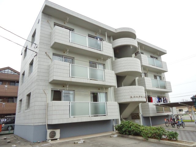 建物外観　エバーグリーン手城・鉄筋コンクリート造