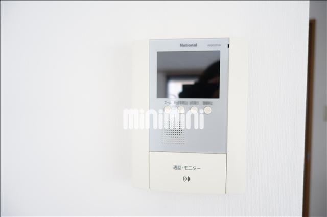 セキュリティ　ＴＶつきモニターホンです。