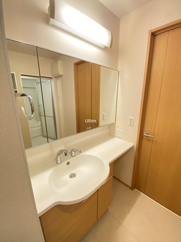 洗面設備　※他のお部屋です、ご参考までに