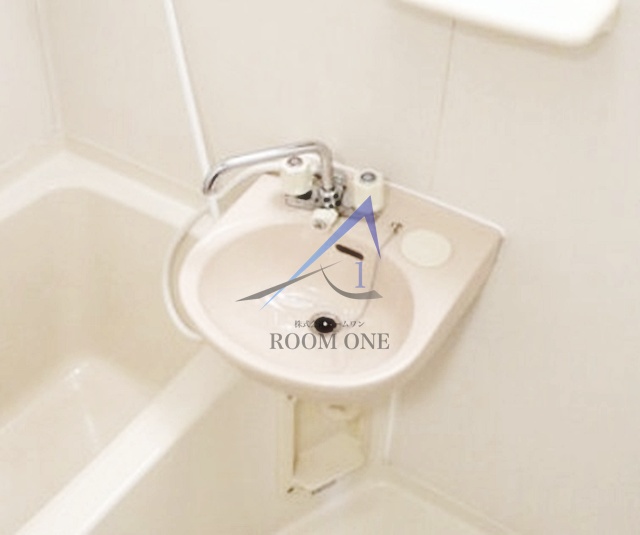 洗面設備　洗面台です。