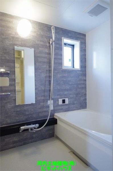 バス・シャワールーム　追い焚き付き