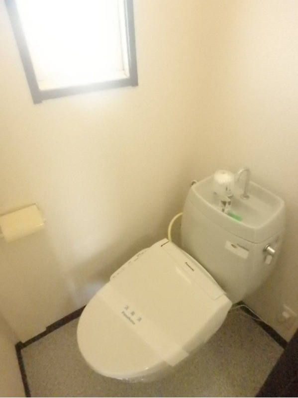 トイレ　図面と現状に相違がある場合には現状を優先