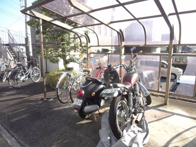 その他共有部分　♪屋根付き駐車♪