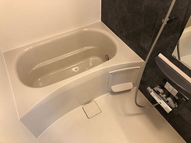 バス・シャワールーム　きれいなお風呂です