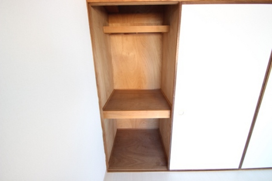 収納　※別部屋の写真です
