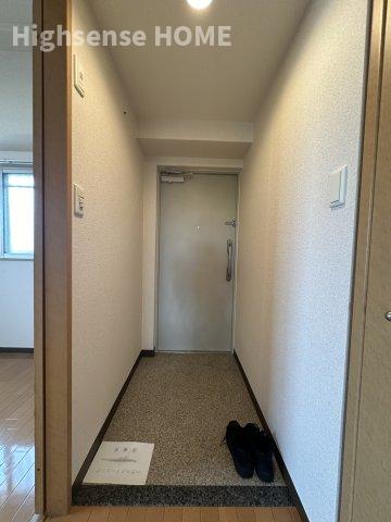 玄関　落ち着いた玄関です