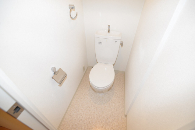 トイレ　ゆったりとした空間のトイレです