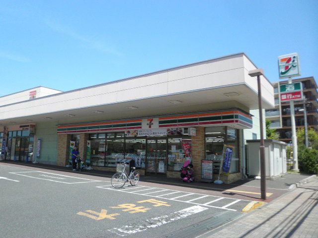 コンビニ　セブン-イレブン船橋前原西６丁目店（コンビニ）まで406m