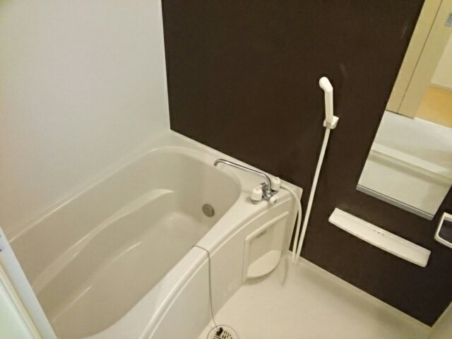 バス・シャワールーム　日々の暮らしに欠かせないお風呂です