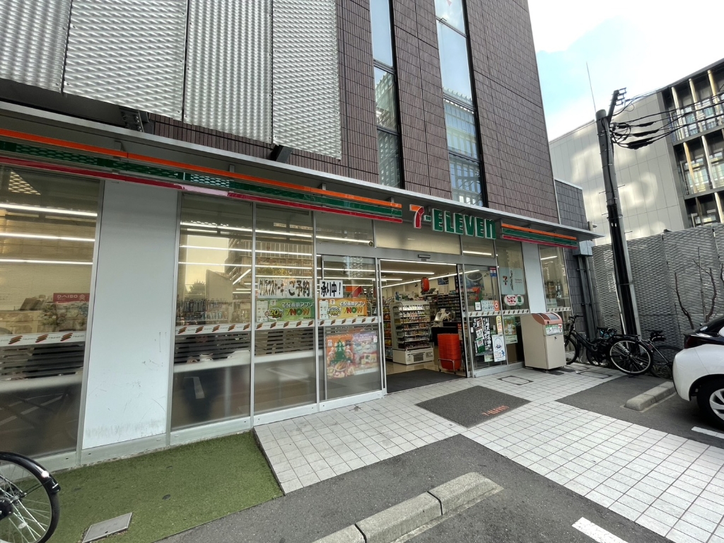 コンビニ　セブンイレブン 川崎武蔵小杉駅新南口店（コンビニ）まで389m