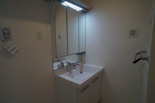 洗面設備　洗面所