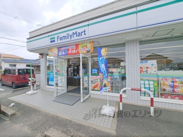 コンビニ　ファミリーマート橿原五条野店（コンビニ）まで160m