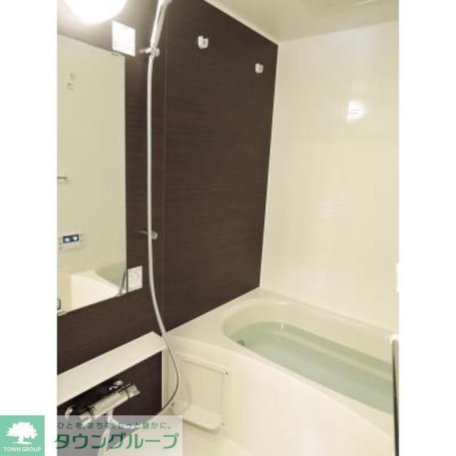 バス・シャワールーム　※写真は同タイプ住戸です。