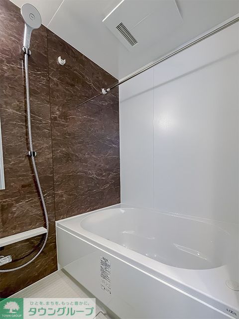 バス・シャワールーム　※写真は同タイプ住戸です。