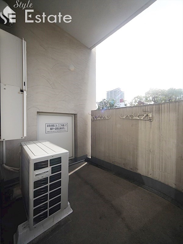 バルコニー　バルコニー