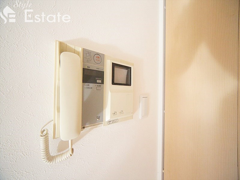 セキュリティ　モニター付きインターホン
