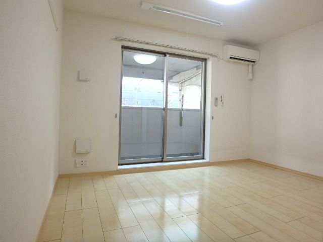 その他部屋・スペース　★広い洋室です★