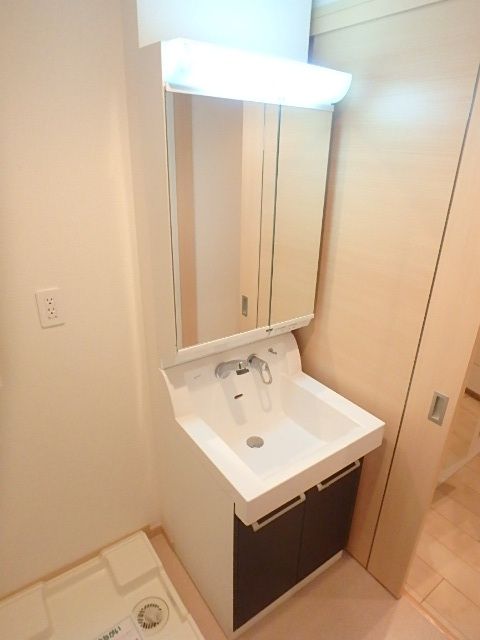 洗面設備　★独立洗面台★